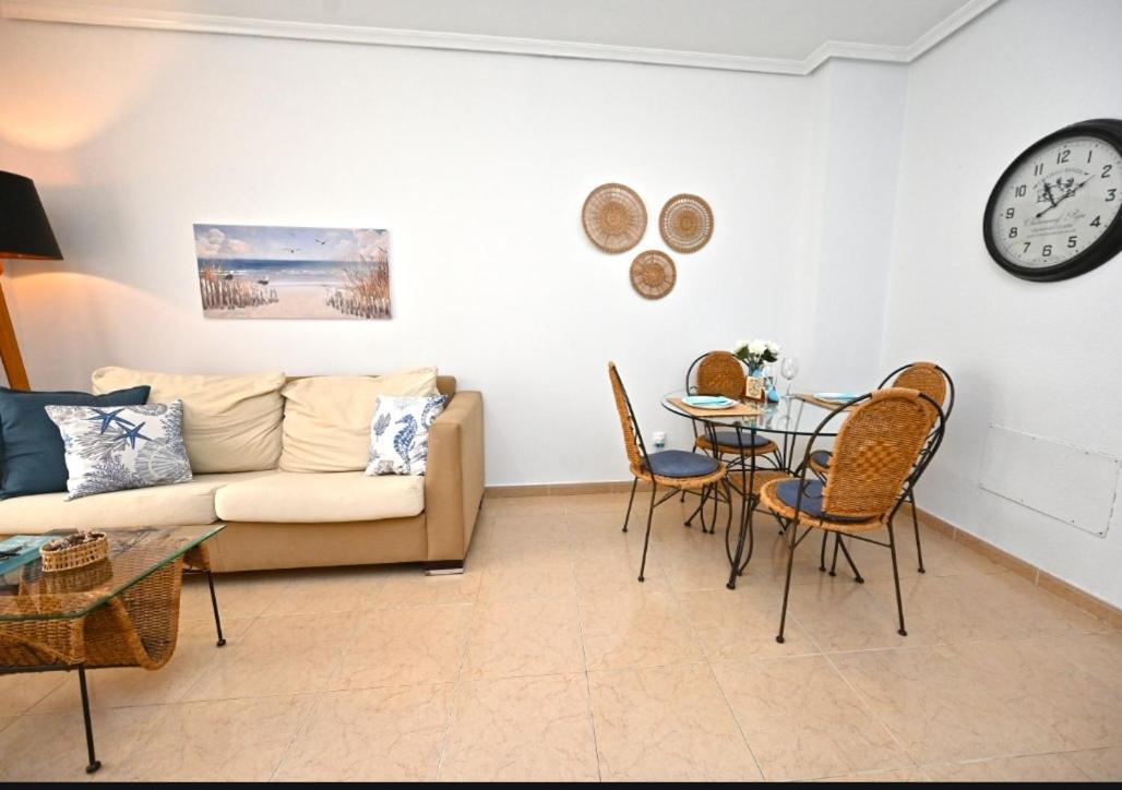 Beach Apartment تورّيفيِخا المظهر الخارجي الصورة